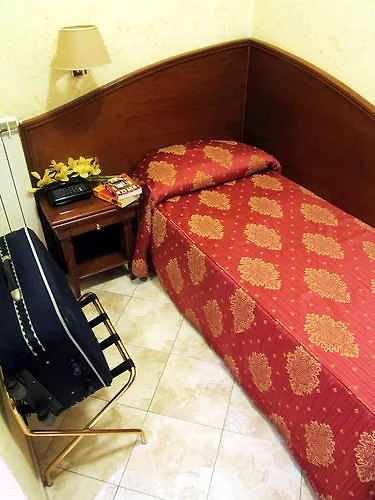 Hotel Dolomiti Rome 3*,  Italy